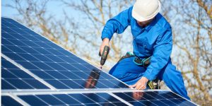 Installation Maintenance Panneaux Solaires Photovoltaïques à Magnac-Lavalette-Villars